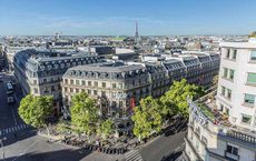 World Class Shopping Malls and Outlets in Paris